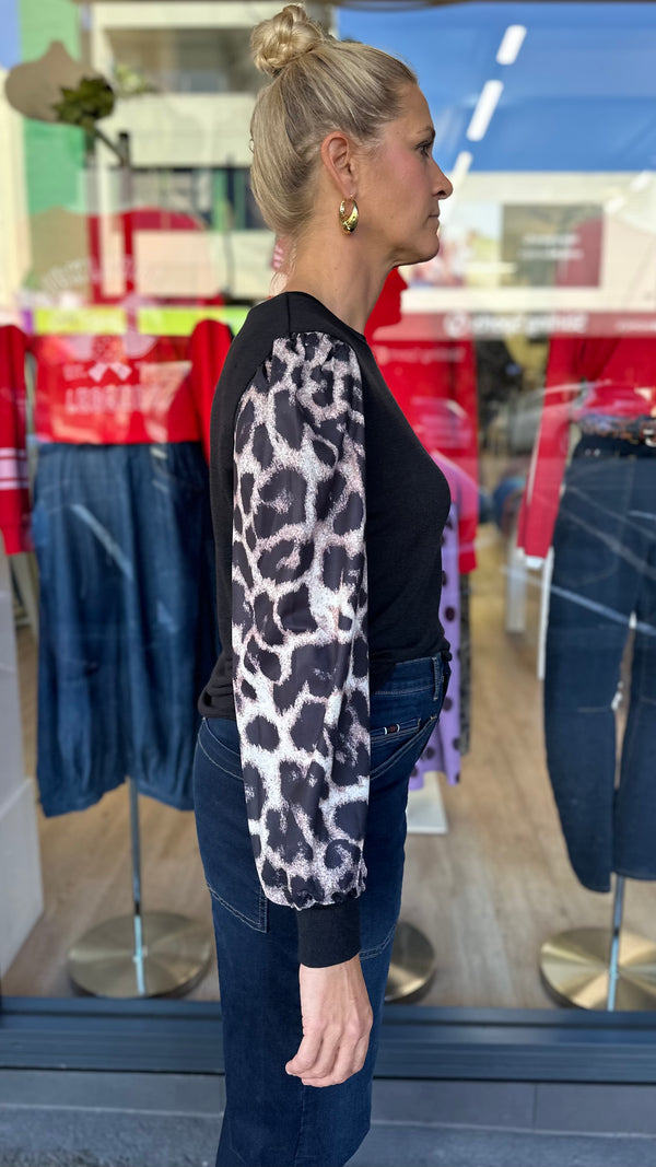 Riley Knit Top Animal