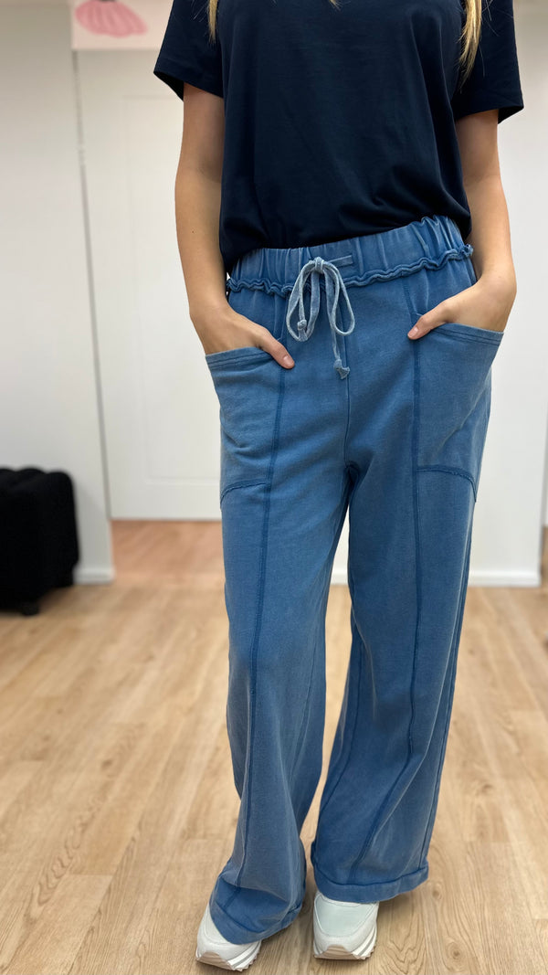 Western Wide Leg Track Pant