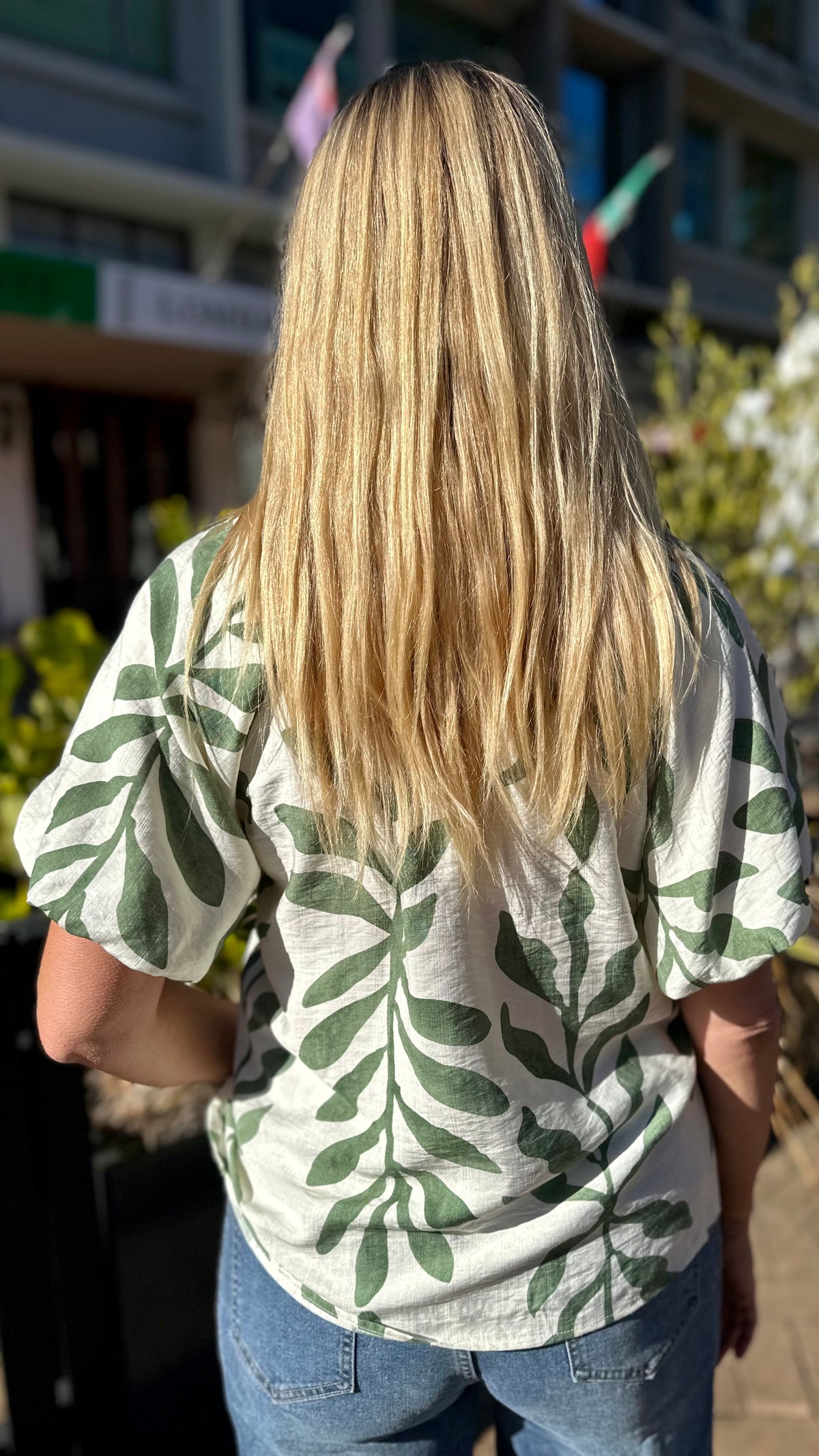 Suki Button Down Collar Shirt Leaf Print Green