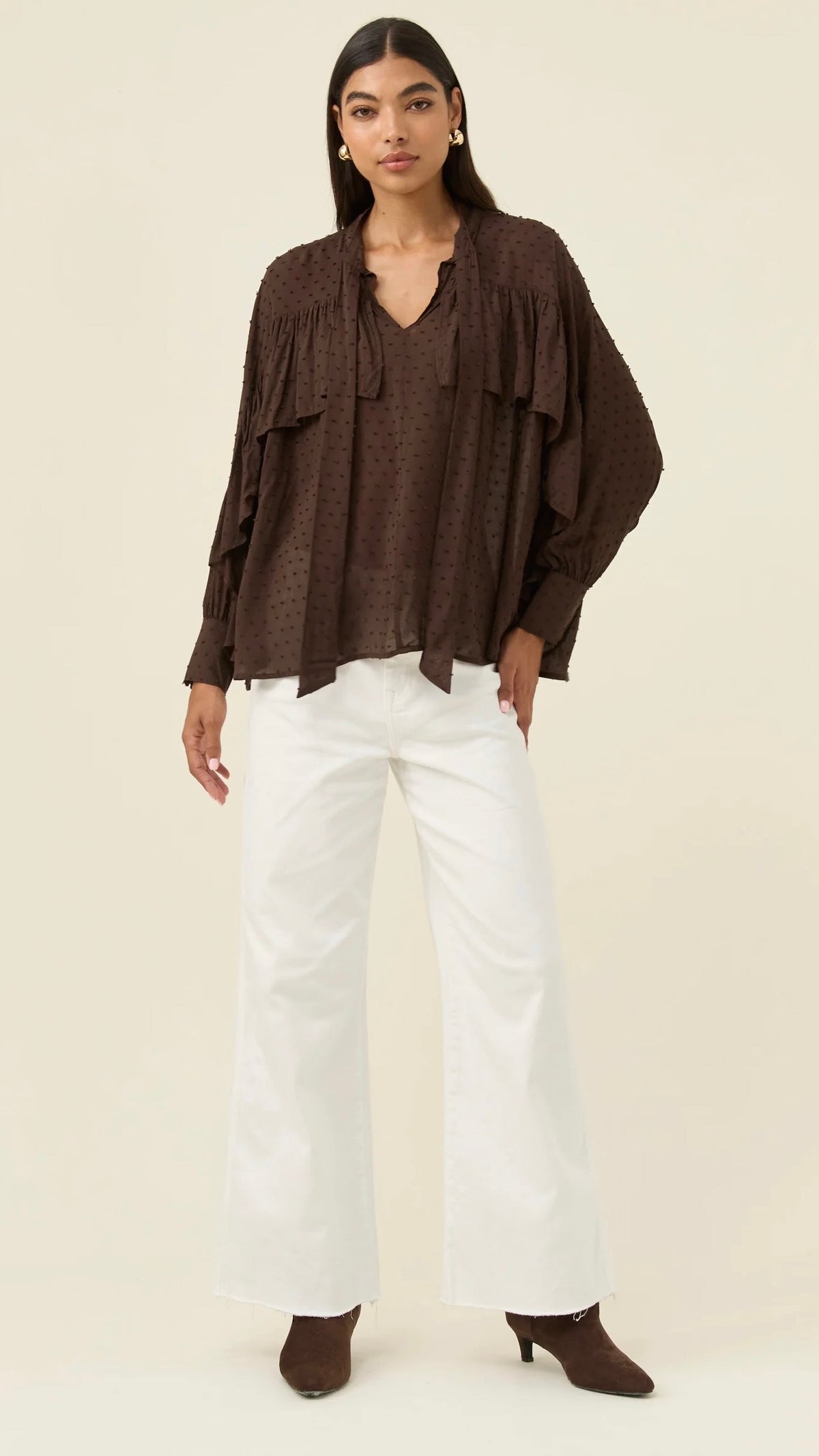 Della Blouse Chocolate