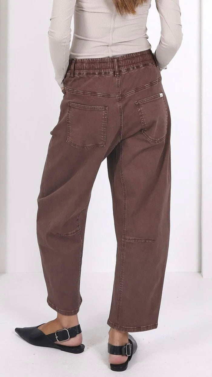 Monaco Leo Barrel Jeans Chocolate Denim (PRE ORDER)