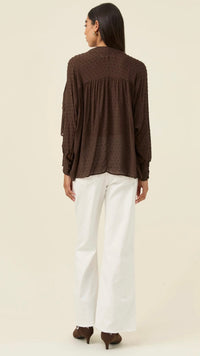 Della Blouse Chocolate