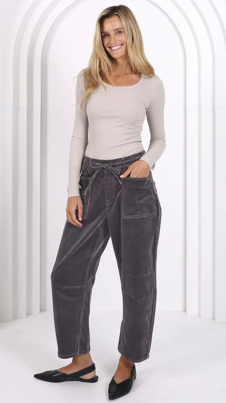 Monaco Leo Barrel Jeans Corduroy Smoke Charcoal