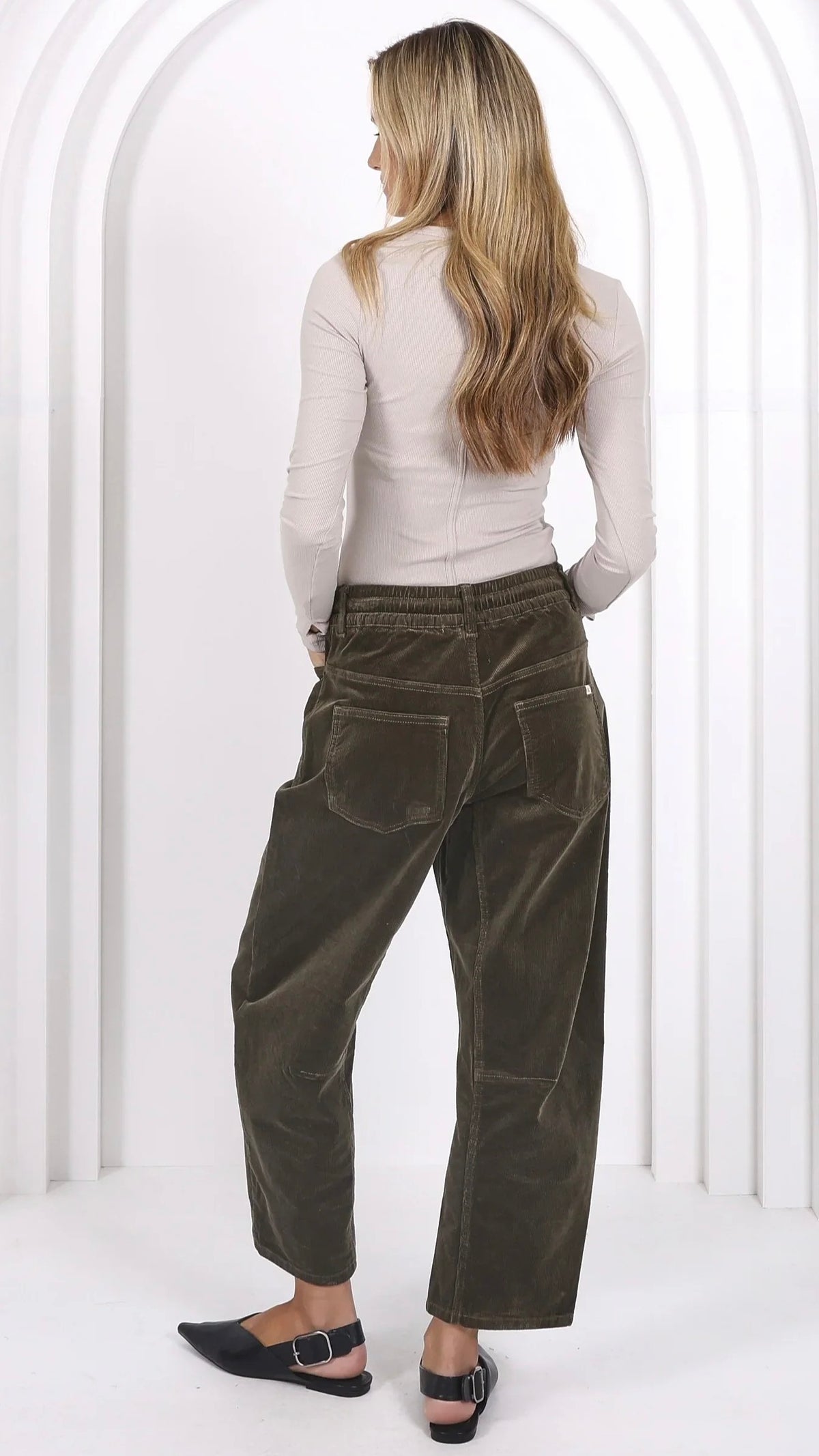 Monaco Leo Barrel Jeans Corduroy Forest Moss