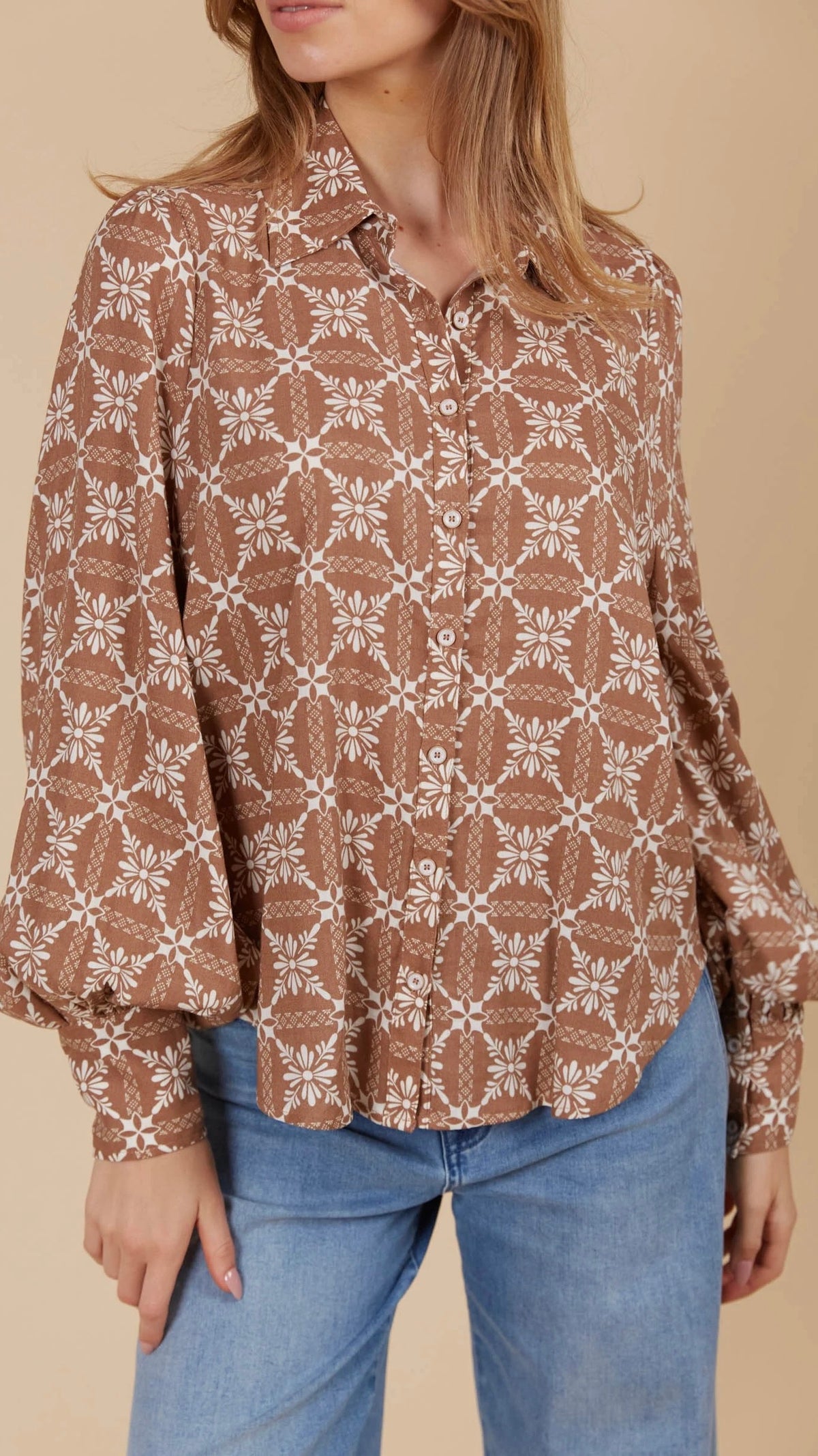 Venus Shirt Deity