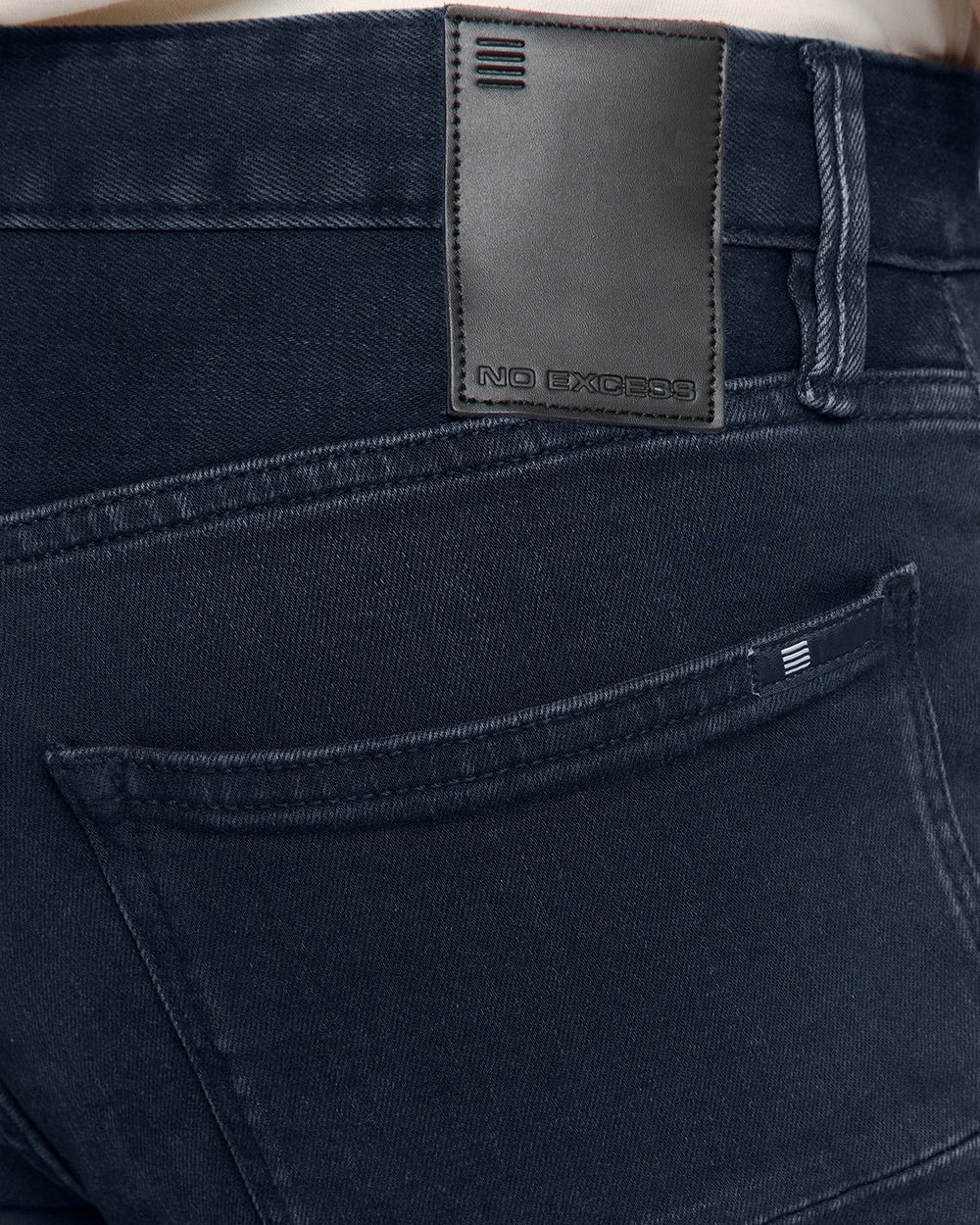 No Excess  Tapered 712 Dark Denim