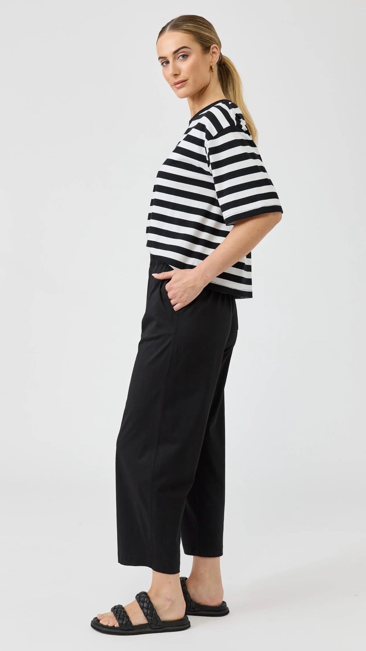Studio Traveller Pant Black