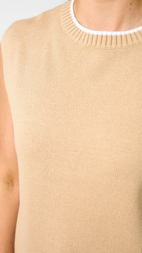 Jenni Vest Oat