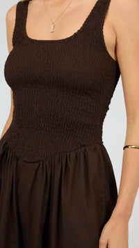 Essential Maxi Dress Brown
