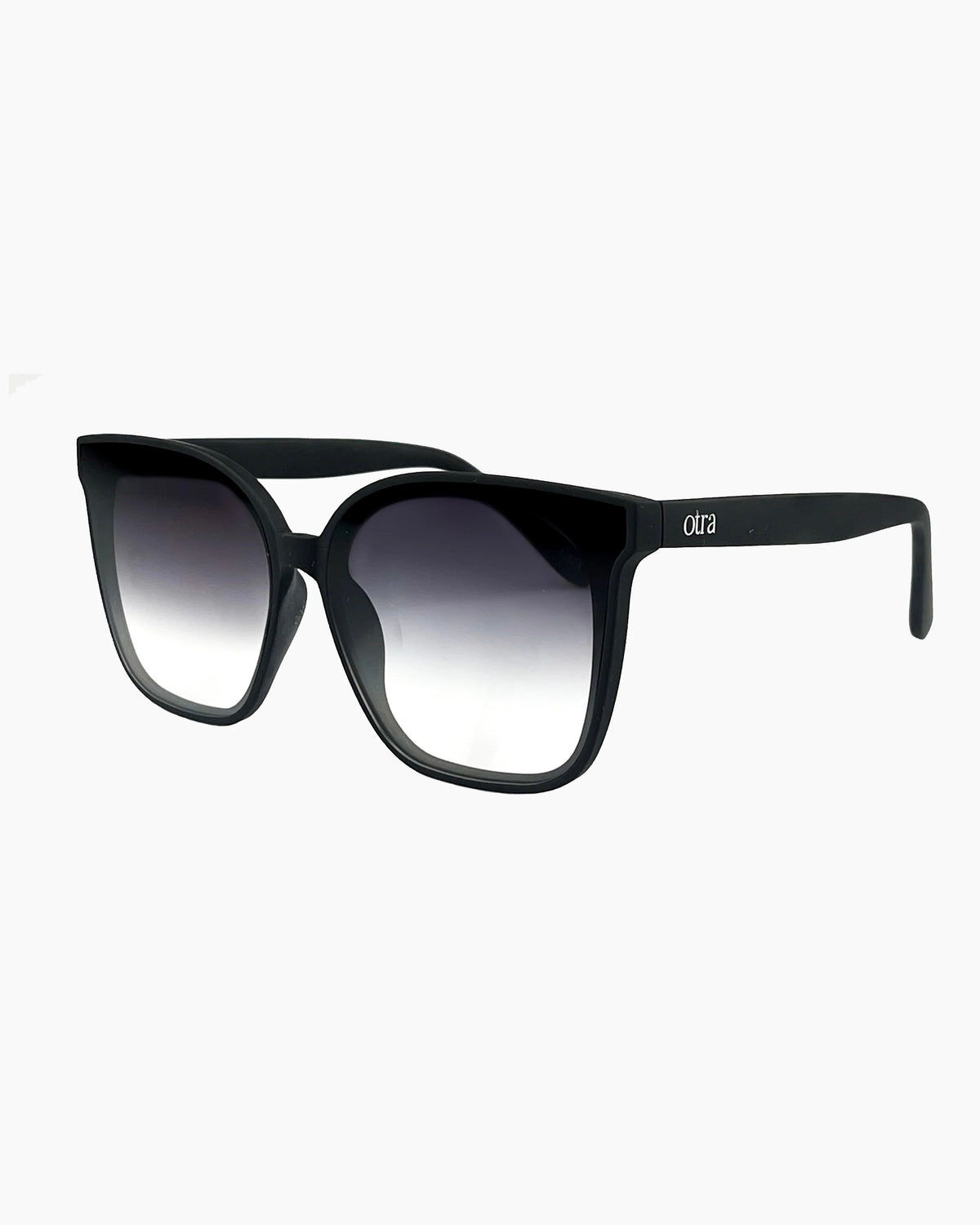 Otra Betty Black