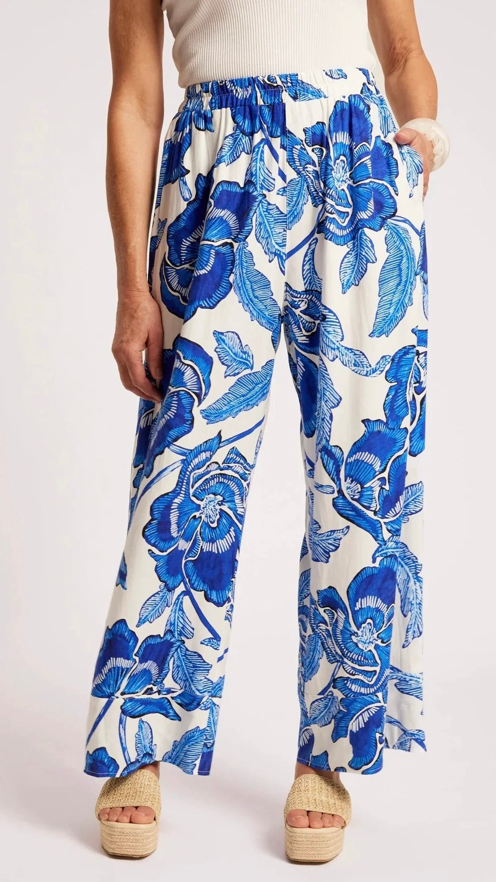 Giai Pant Azure