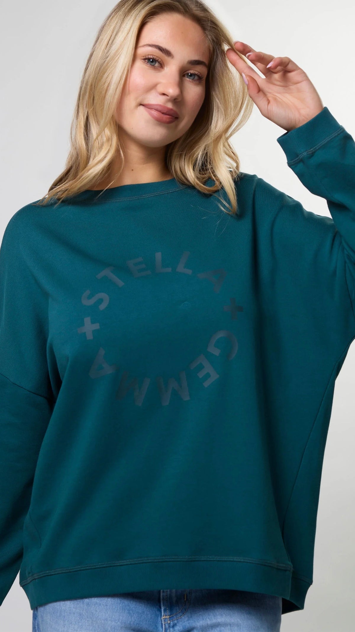 Newport Sweat Teal Rotation