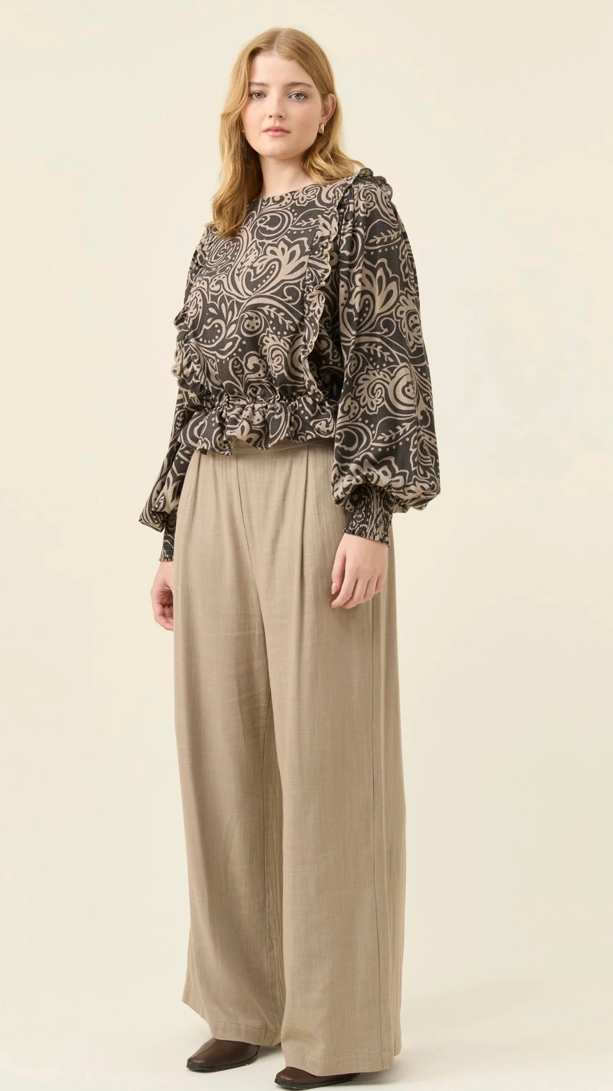 Grace Frill Top Paisley
