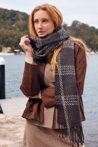 Lennon Scarf Ivory Chocolate