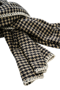 Cassidy Houndstooth Scarf Charcoal