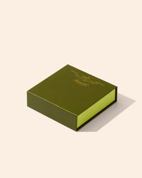 Bennetts 9 Whole Roasted Hazelnut & Crispy Praline in Milk Chocolate