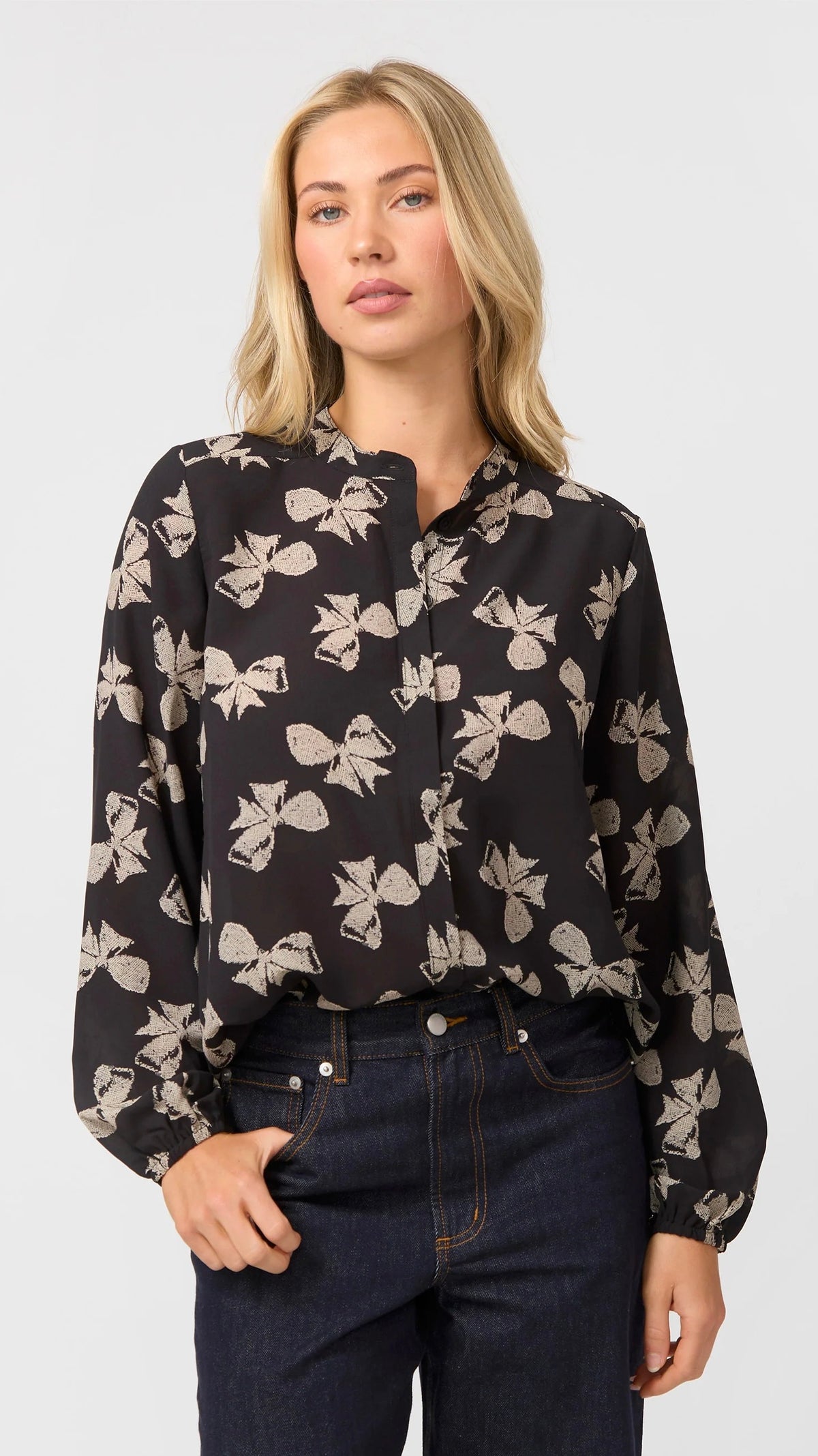 Faye Blouse Bow Peep