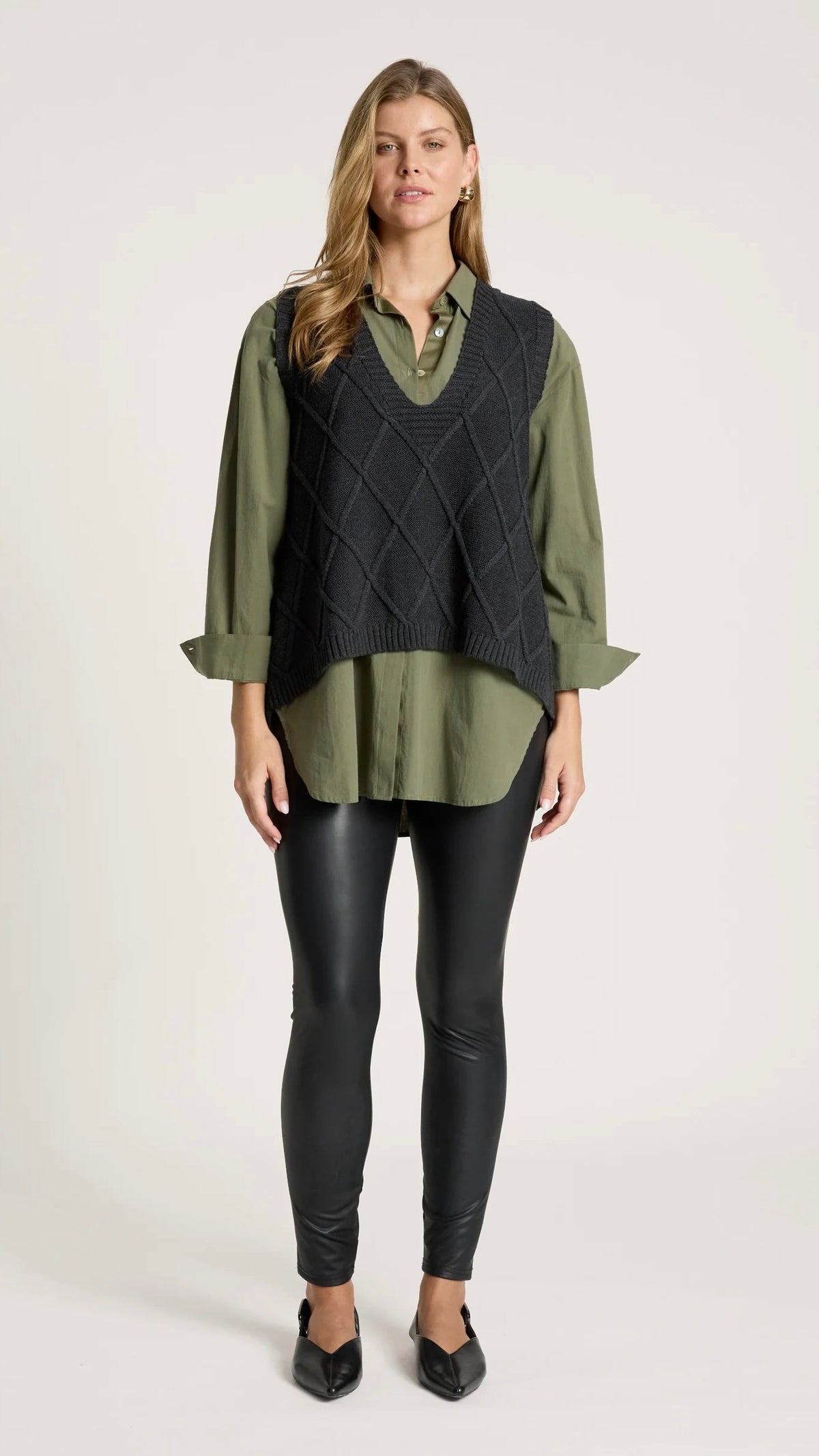 Liora Knit Vest Char