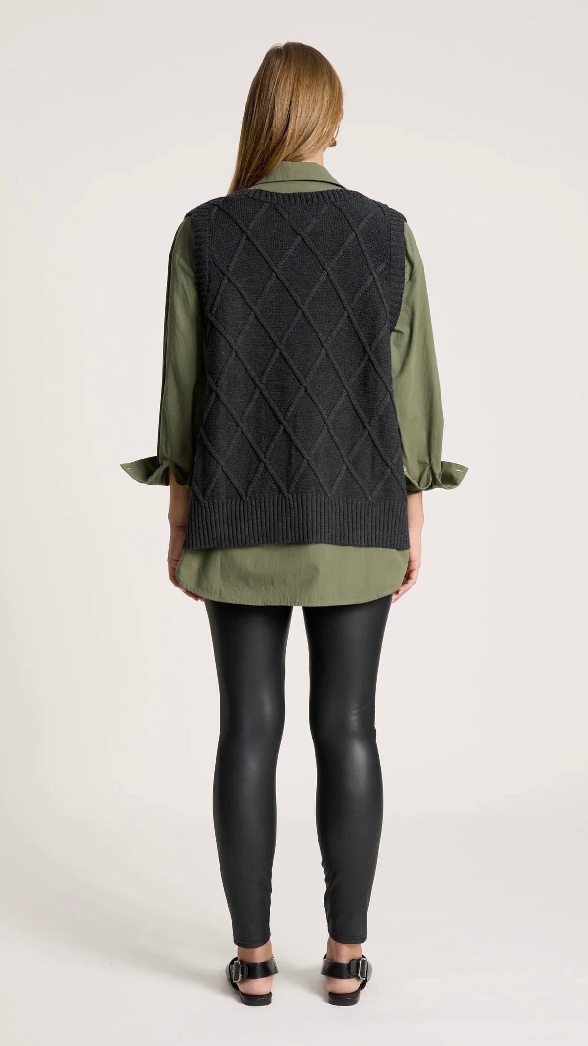 Liora Knit Vest Char