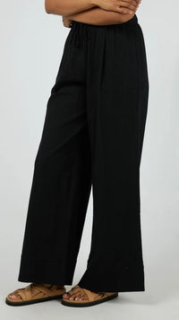 Essential Pant Black