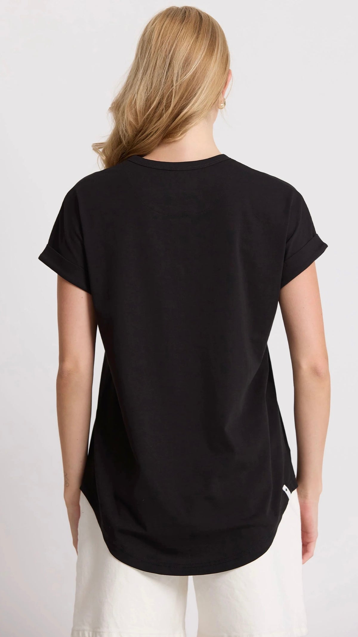 Soho Cuff V Neck Tee Black