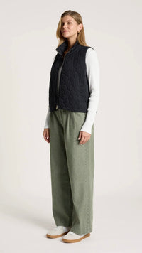 Sansi Quilted Crop Vest Black