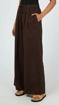 Essential Pant Brown