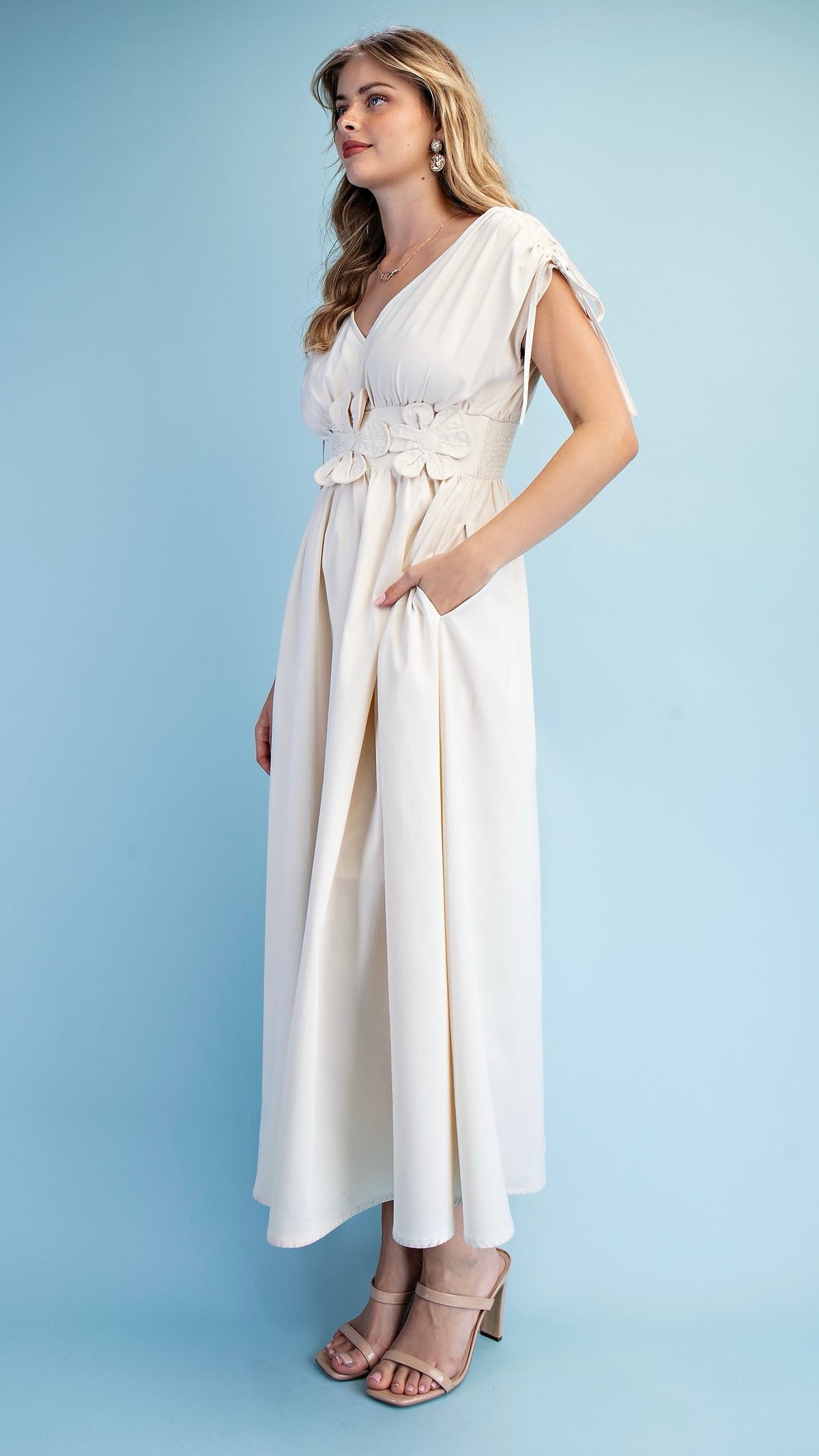 Fleur Appliqué V Neck Maxi Dress Ivory