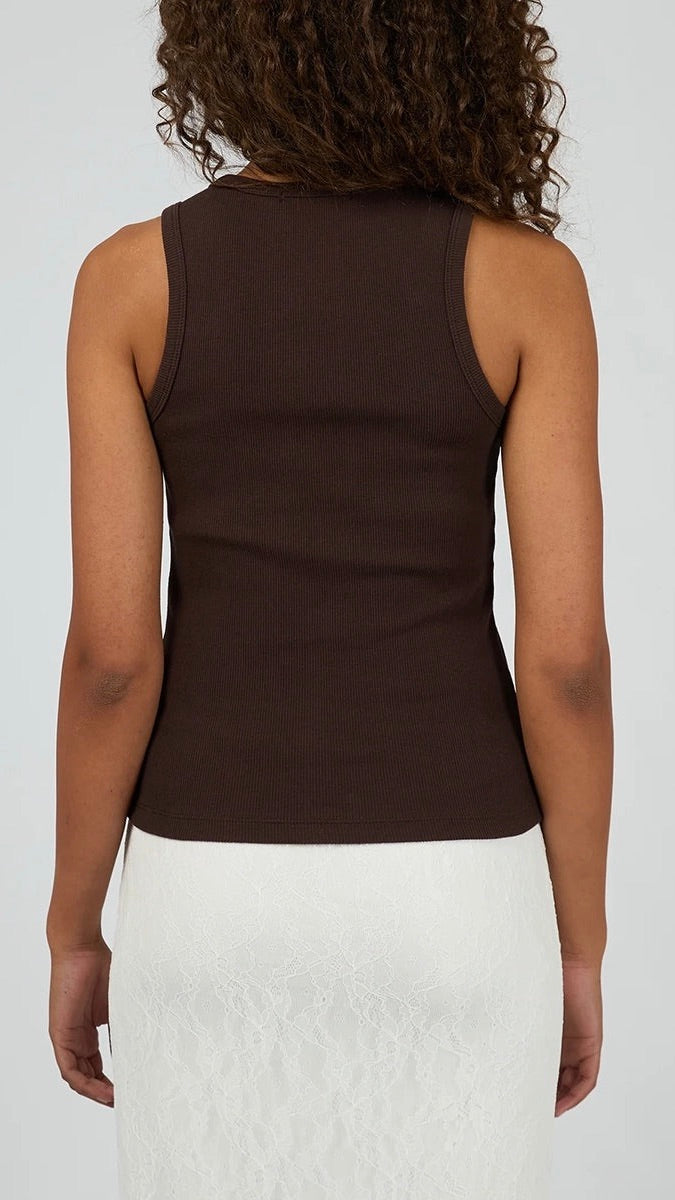 Sierra Tank Brown