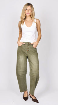 Carson Barrel Jeans Khaki