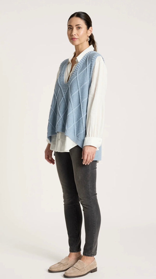 Liora Knit Vest Lake