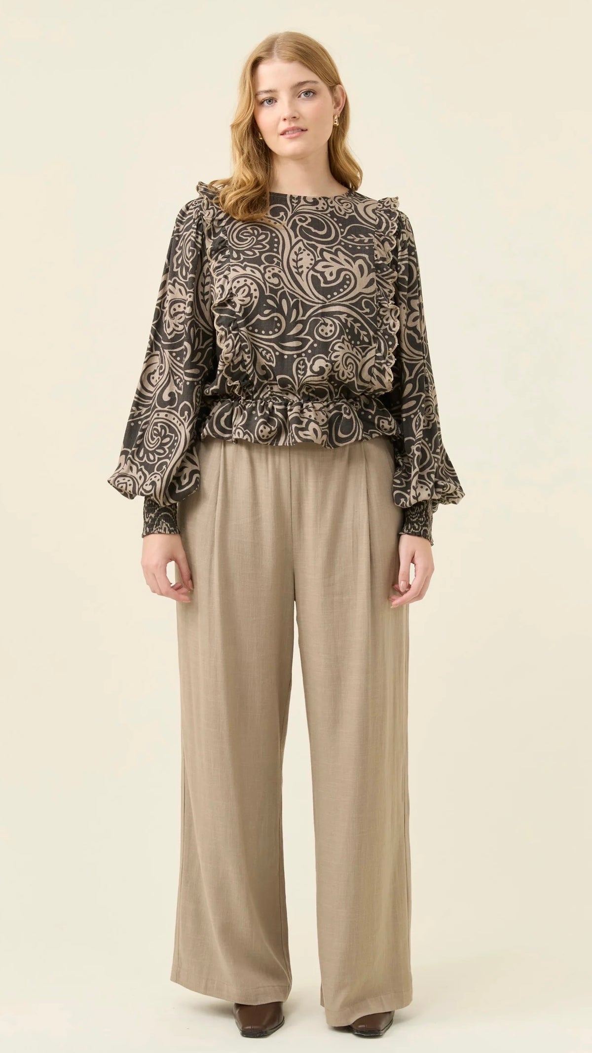 Grace Frill Top Paisley
