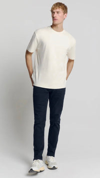 N712D95N2 Tapered 712 Dark Denim