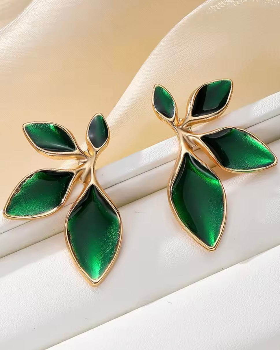 FME355 Big Retro Leaf Oil Green