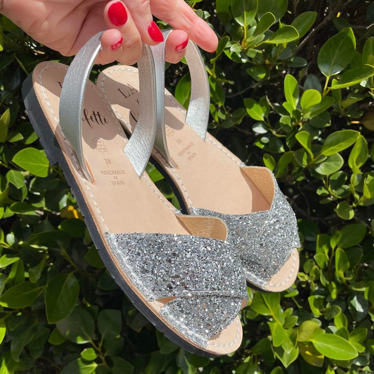 LA x Confetti Crossover Peep Toe Silver Glitter