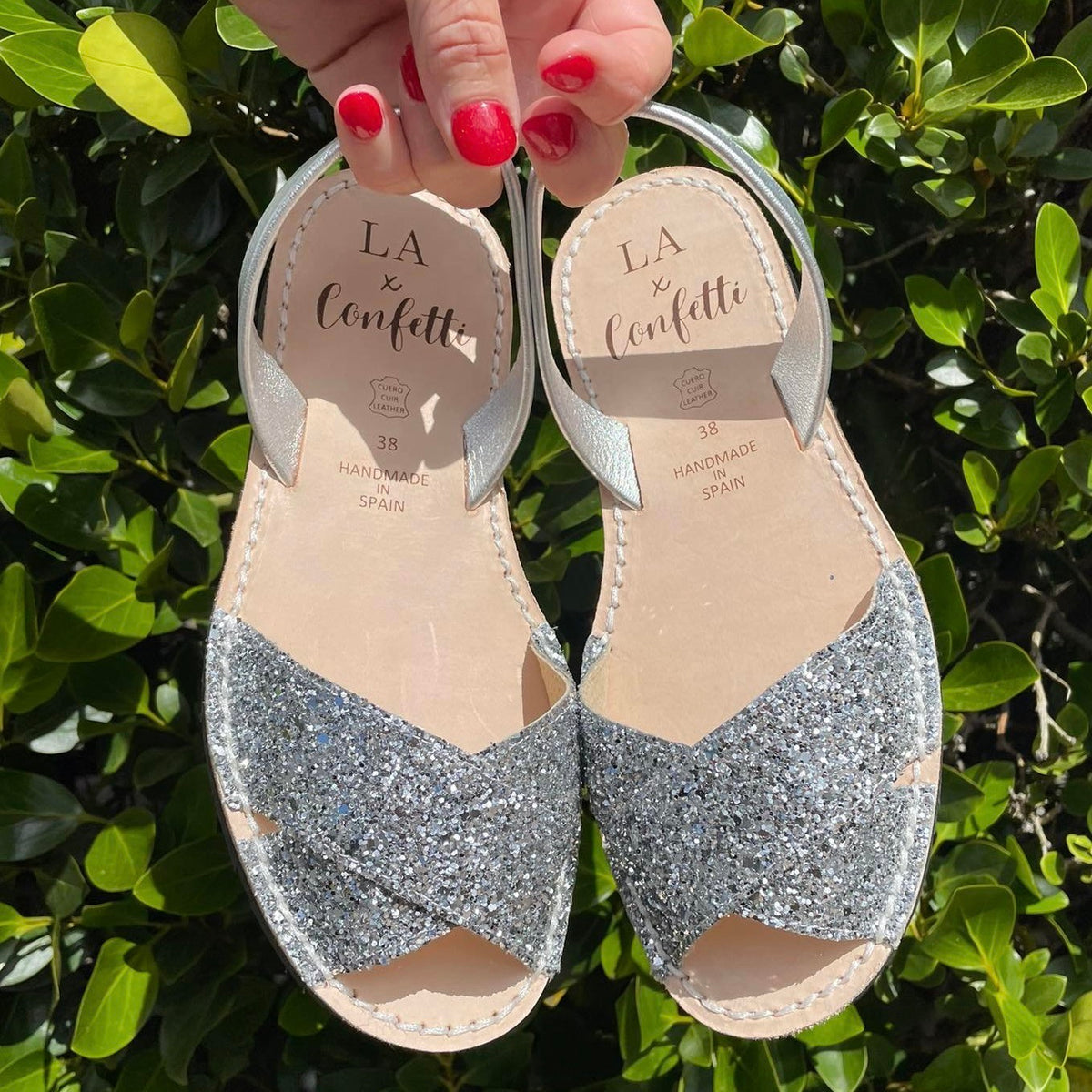 LA x Confetti Crossover Peep Toe Silver Glitter