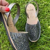 LA x Confetti Classic Avarcas Gunmetal Glitter