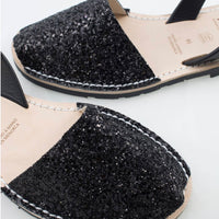 LA x Confetti Classic Avarcas Black Glitter