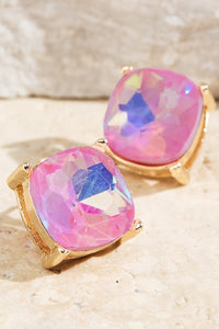 UBS031 Glass Studs Blush