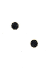 UBS025 Studs Black